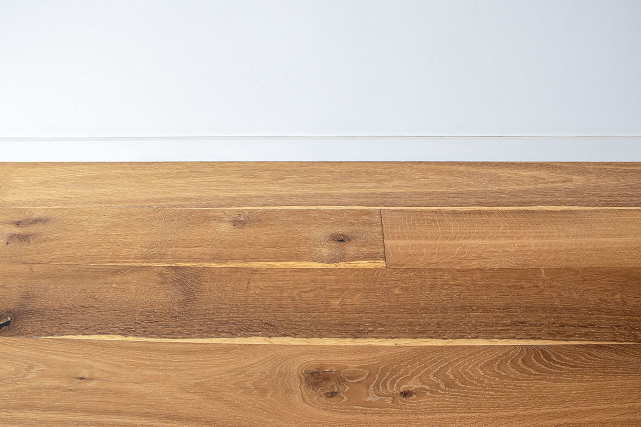 Essenhout Geolied 44 m² | Eiken 2x gerookt, Pure geolied & wit pigment - T&G Wood webshop